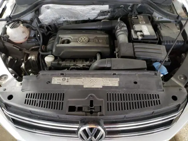2013 VOLKSWAGEN TIGUAN S  