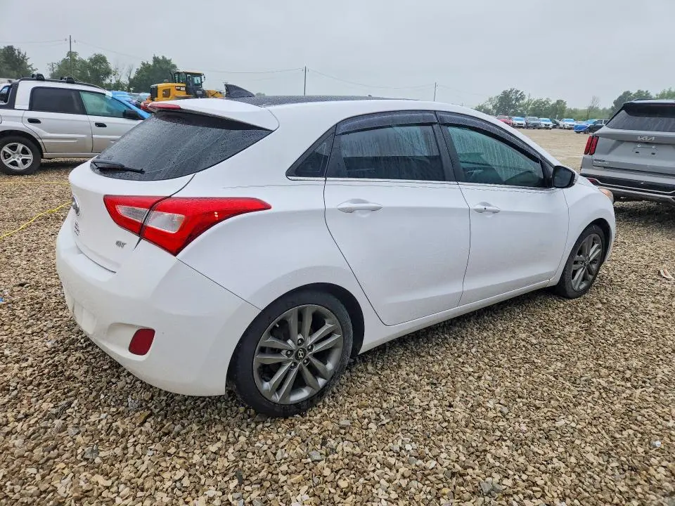 2016 HYUNDAI ELANTRA GT BASE  