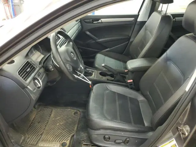 2014 VOLKSWAGEN PASSAT S  