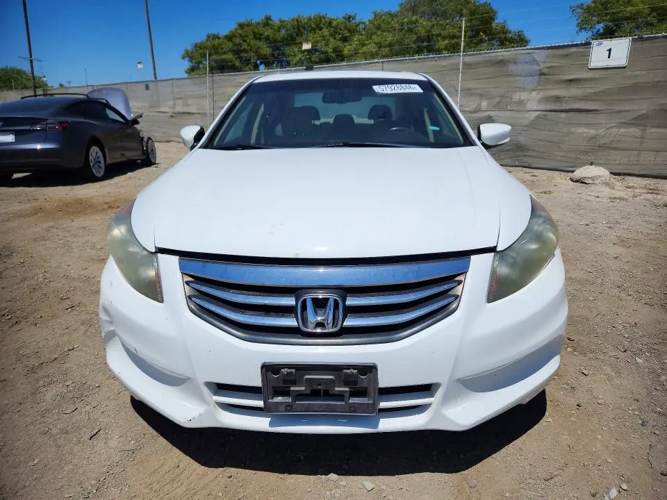 2011 HONDA ACCORD EXL  