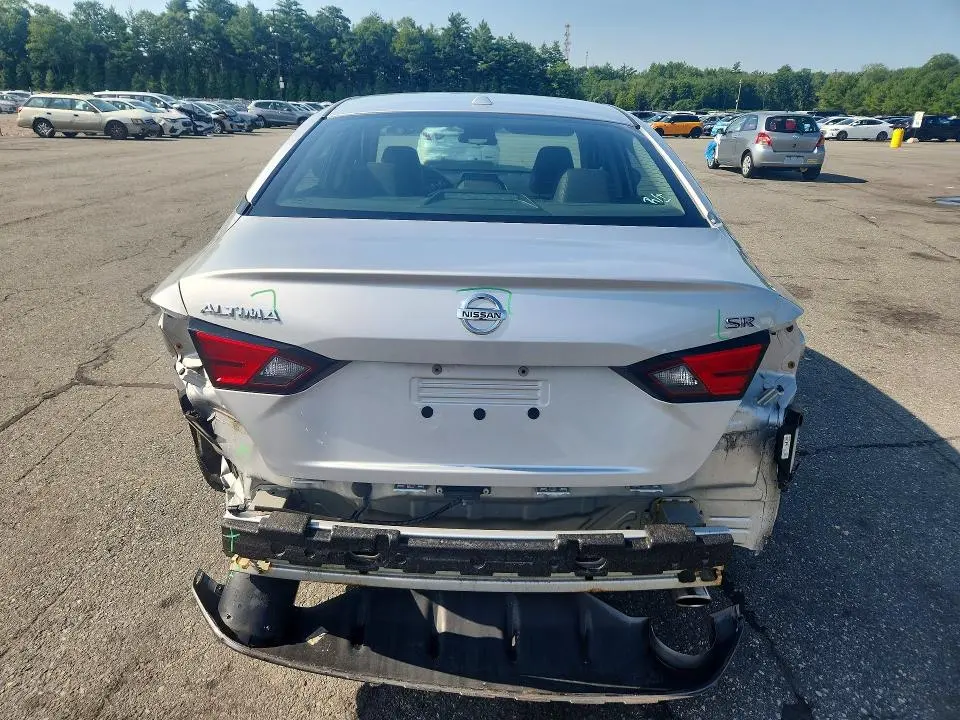 2020 NISSAN ALTIMA SR  