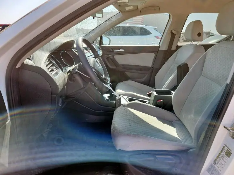 2021 VOLKSWAGEN TIGUAN S  