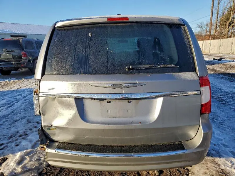 2013 CHRYSLER TOWN & COUNTRY TOURING  