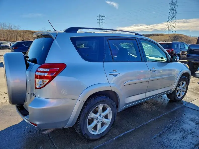 2010 TOYOTA RAV4 LIMITED  