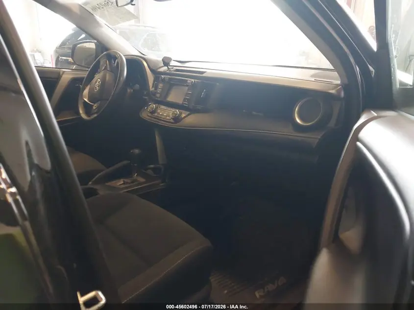 2018 TOYOTA RAV4 XLE