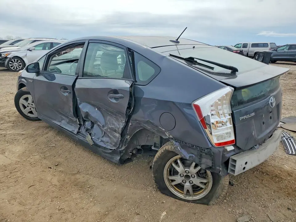 2010 TOYOTA PRIUS II  