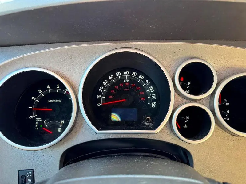 2011 TOYOTA SEQUOIA PLATINUM  