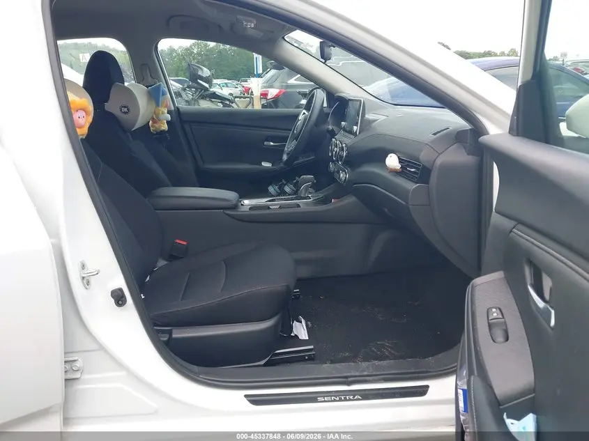 2024 NISSAN SENTRA SV XTRONIC CVT