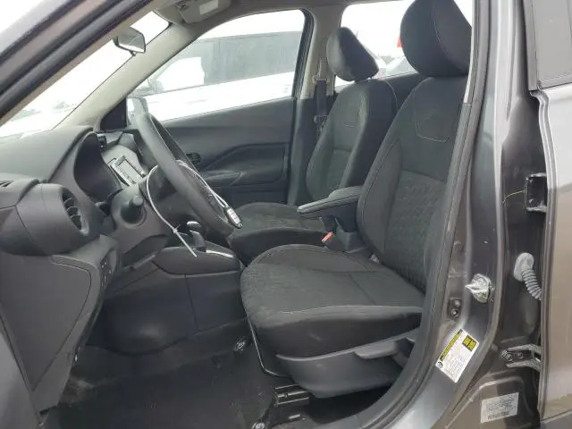 2021 NISSAN KICKS S  
