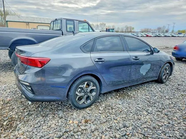 2019 KIA FORTE LXS  