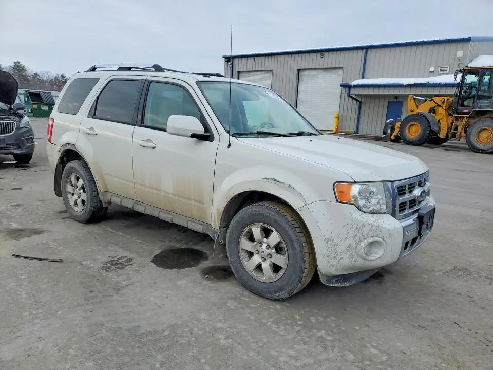 2011 FORD ESCAPE LIMITED  