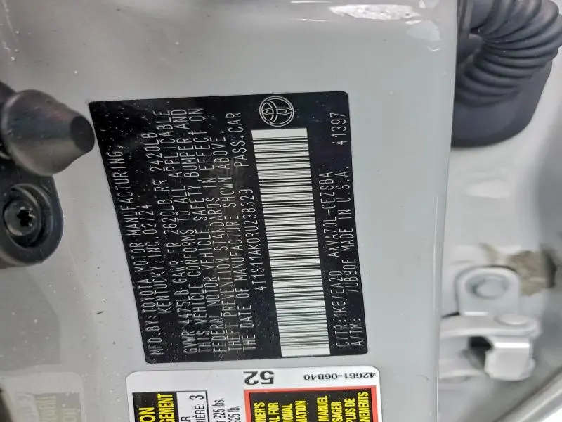 2024 TOYOTA CAMRY SE  