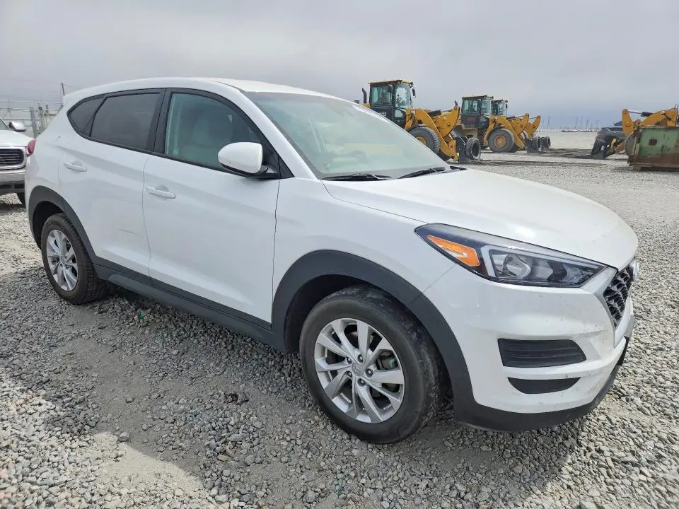 2019 HYUNDAI TUCSON SE  