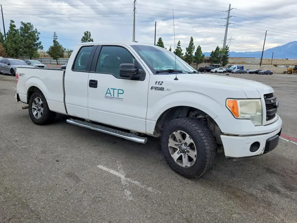 2013 FORD F150 SUPER CAB  