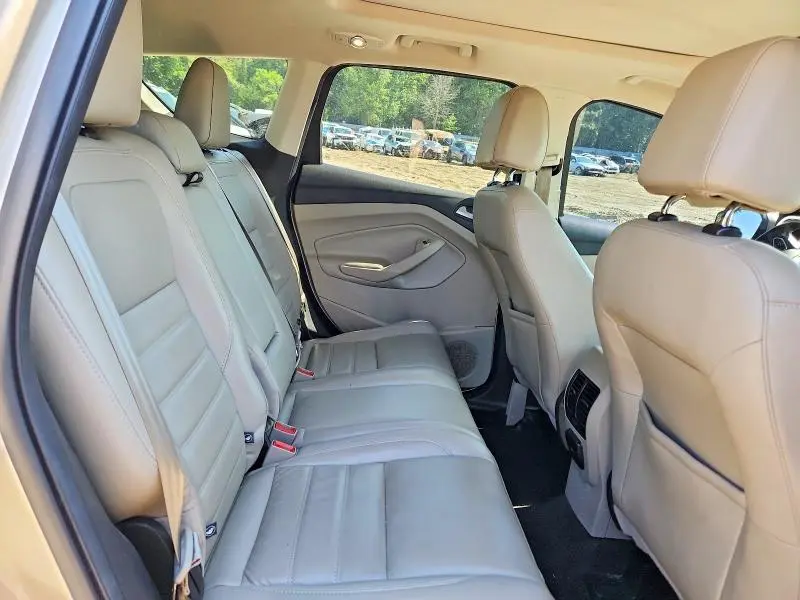 2017 FORD ESCAPE TITANIUM  
