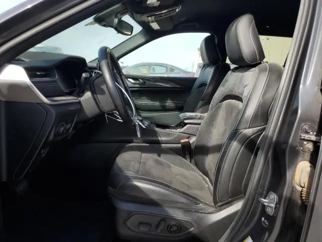2022 JEEP GRAND CHEROKEE LAREDO
