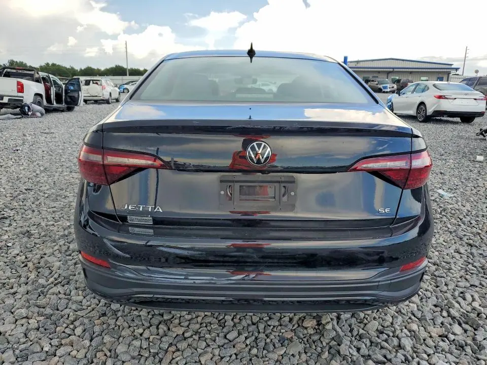 2024 VOLKSWAGEN JETTA SE  