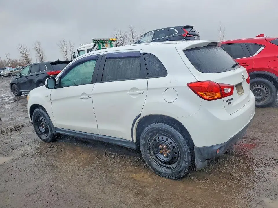 2013 MITSUBISHI RVR SE  