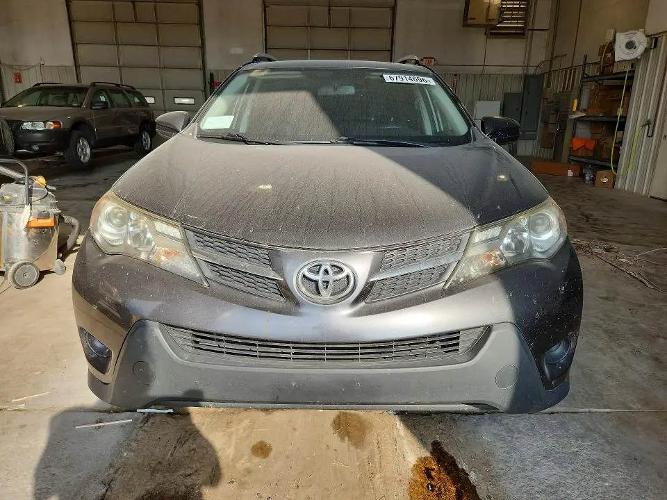 2014 TOYOTA RAV4 LE  