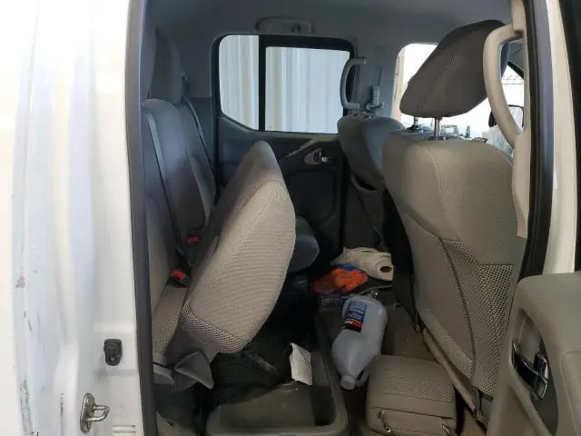 2017 NISSAN FRONTIER S  