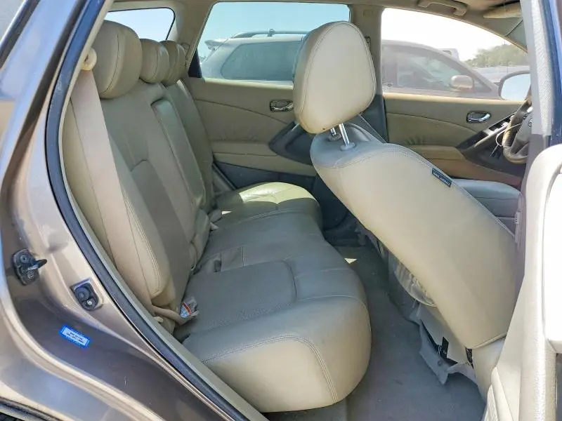 2010 NISSAN MURANO S  