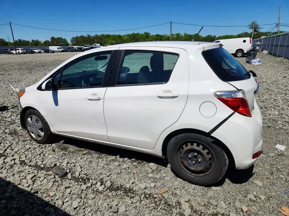 2014 TOYOTA YARIS 5-DOOR LE  