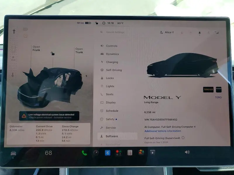 2026 TESLA MODEL Y   