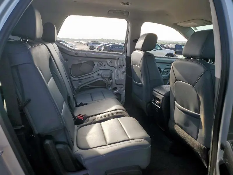2021 CHEVROLET TRAVERSE LT  