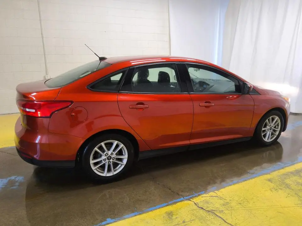 2018 FORD FOCUS SE  