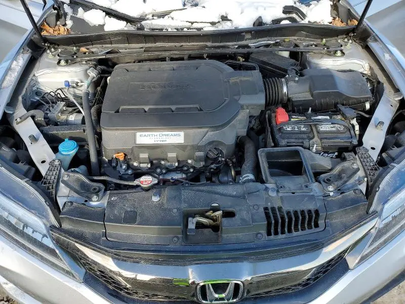2017 HONDA ACCORD TOURING  