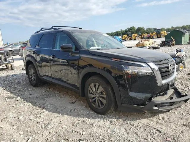 2022 NISSAN PATHFINDER SV  