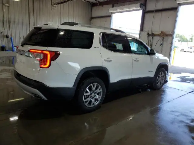 2022 GMC ACADIA SLT  
