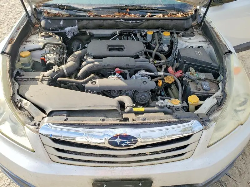 2011 SUBARU OUTBACK 2.5I  