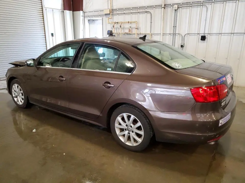 2014 VOLKSWAGEN JETTA SE  