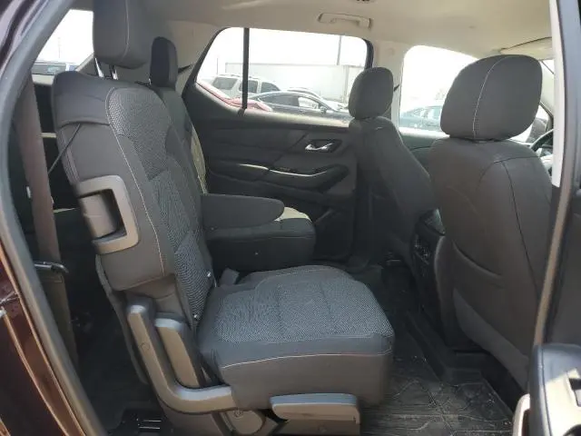 2018 CHEVROLET TRAVERSE LT  