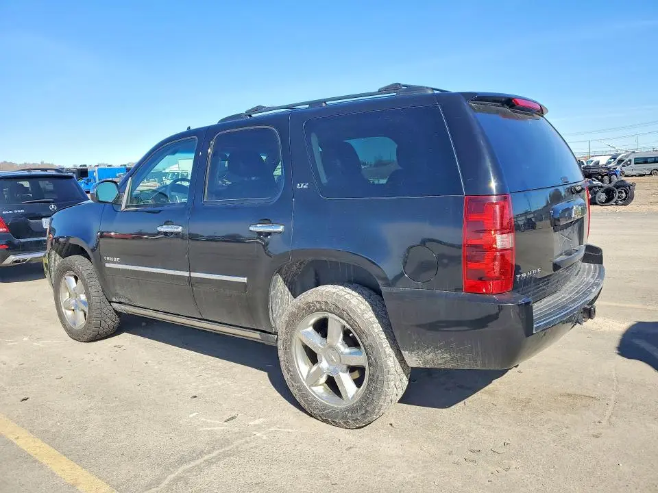 2011 CHEVROLET TAHOE K1500 LTZ  