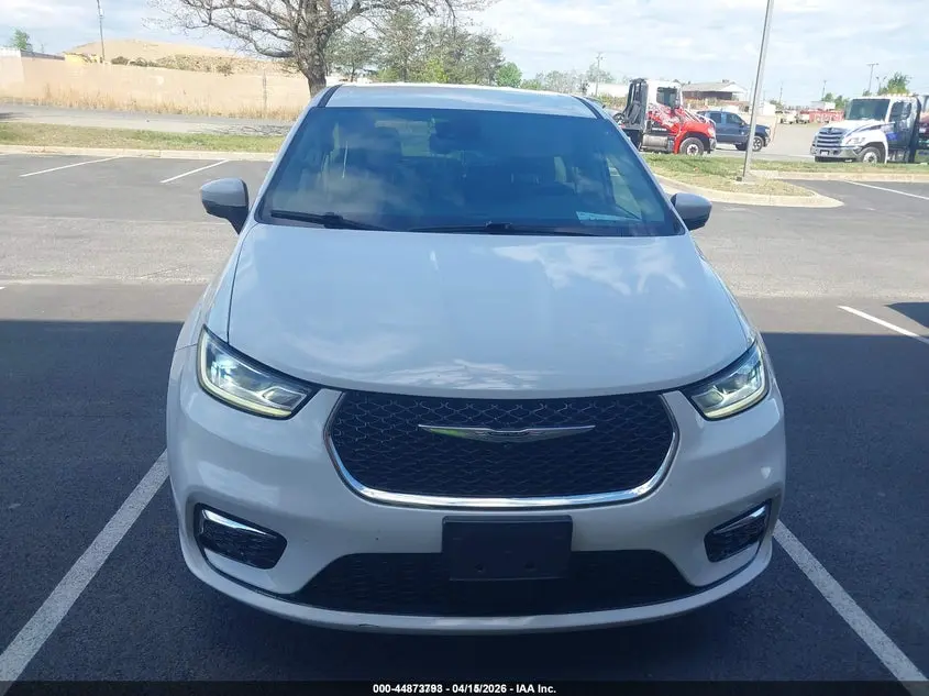 2023 CHRYSLER PACIFICA HYBRID TOURING L