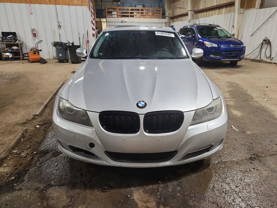 2011 BMW 335 XI  