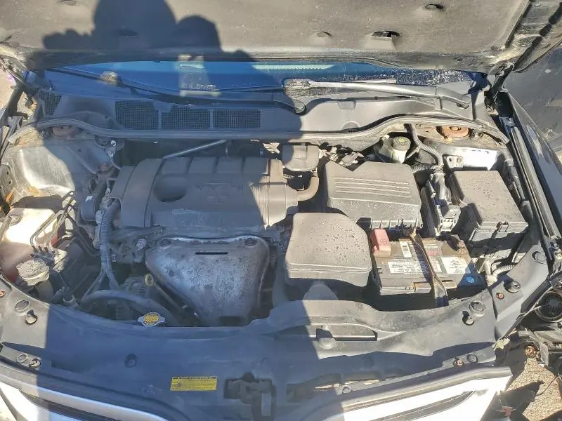 2014 TOYOTA VENZA LE  