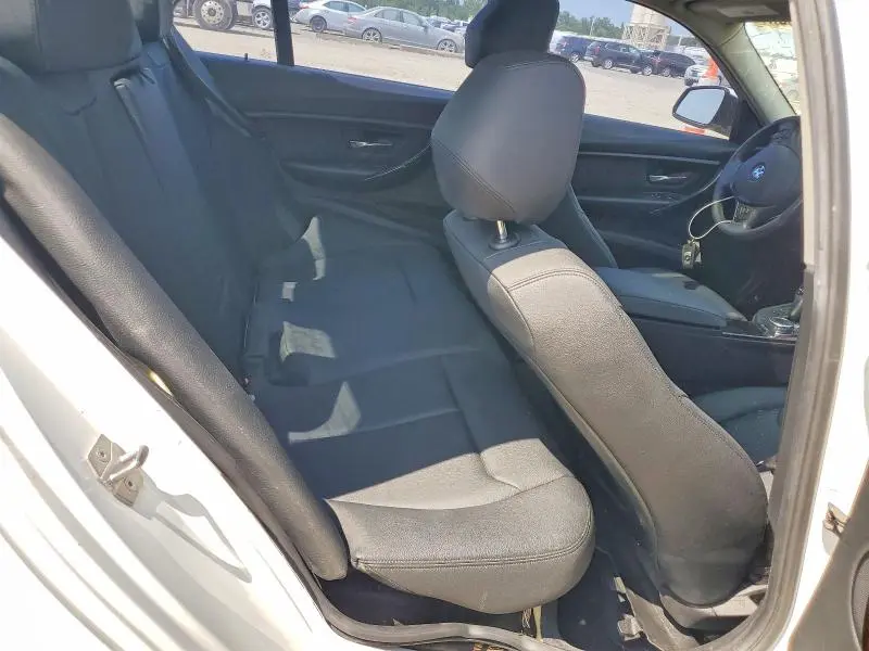 2015 BMW 320 I  
