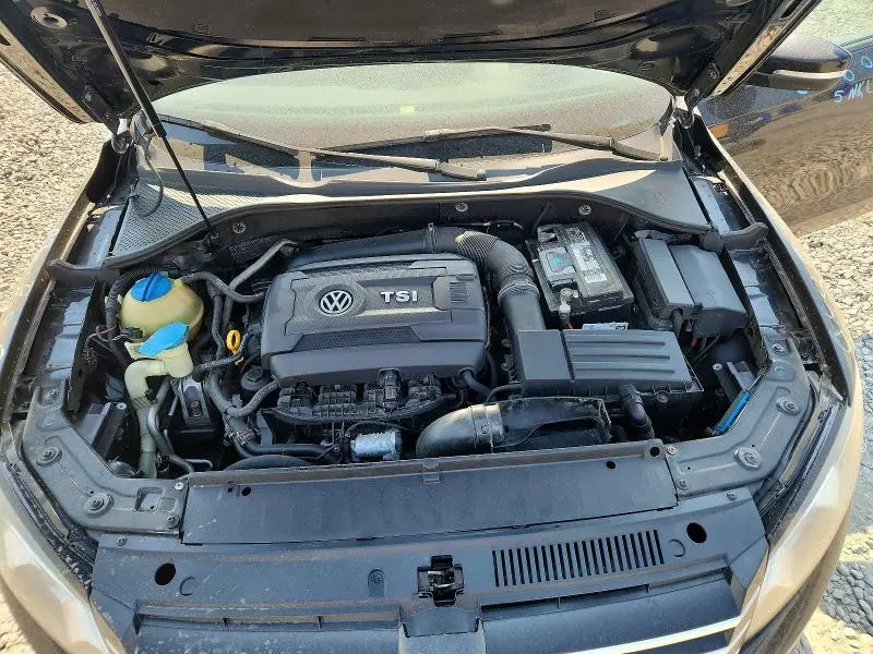 2015 VOLKSWAGEN PASSAT S  
