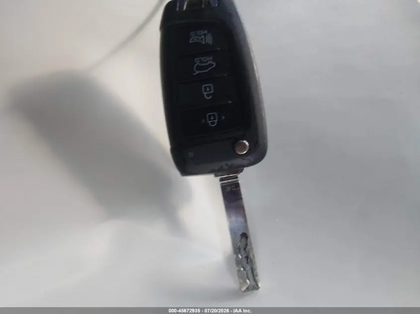 2019 HYUNDAI VELOSTER 2.0