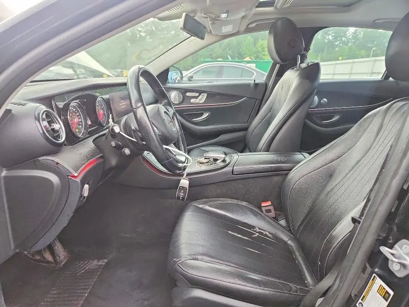 2018 MERCEDES-BENZ E 300  
