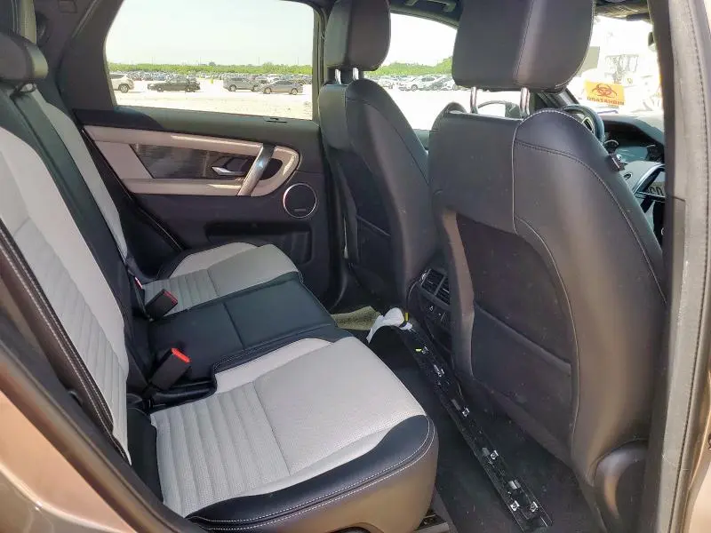 2023 LAND ROVER DISCOVERY SPORT SE R-DYNAMIC  