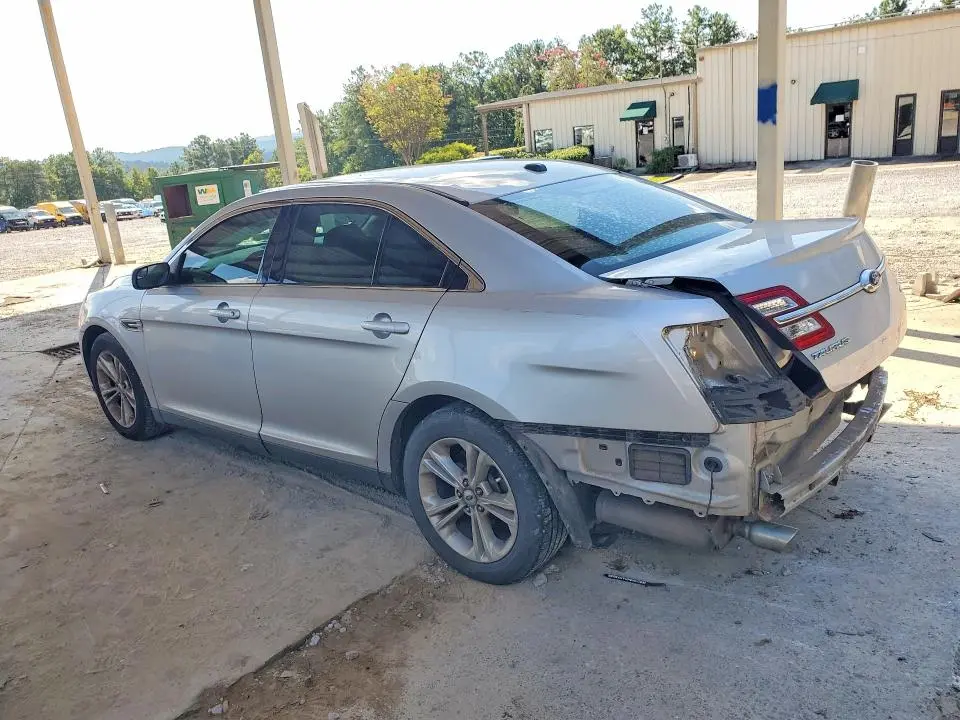 2016 FORD TAURUS SE  