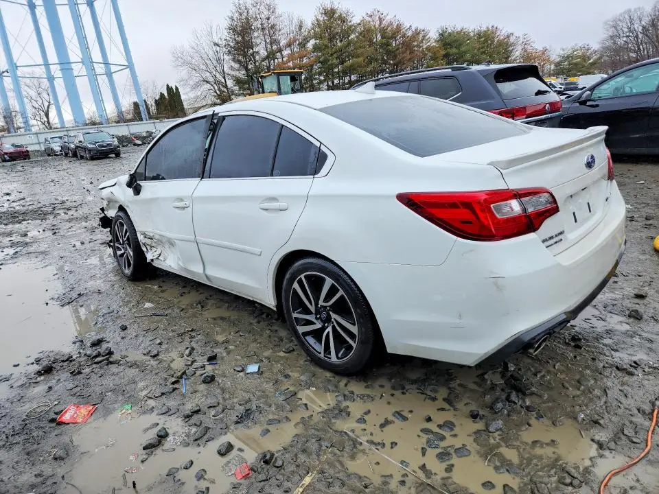 2018 SUBARU LEGACY SPORT  