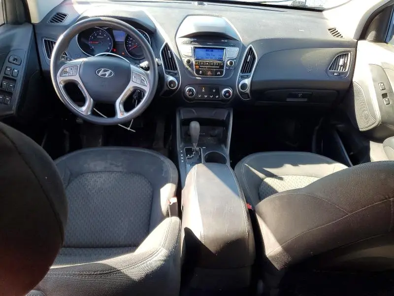 2011 HYUNDAI TUCSON GL  