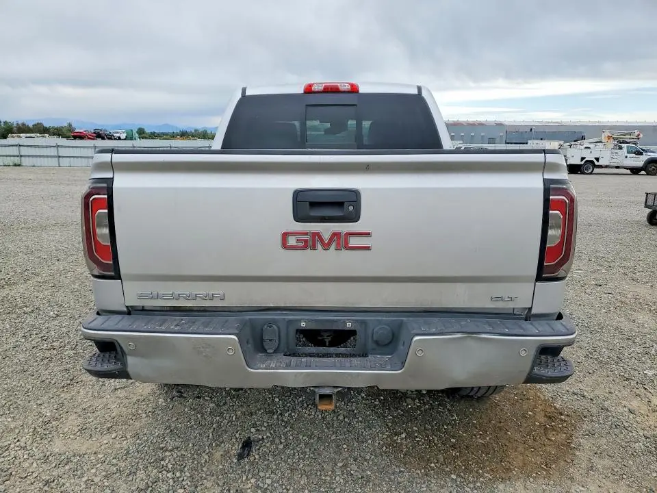 2018 GMC SIERRA K1500 SLT  
