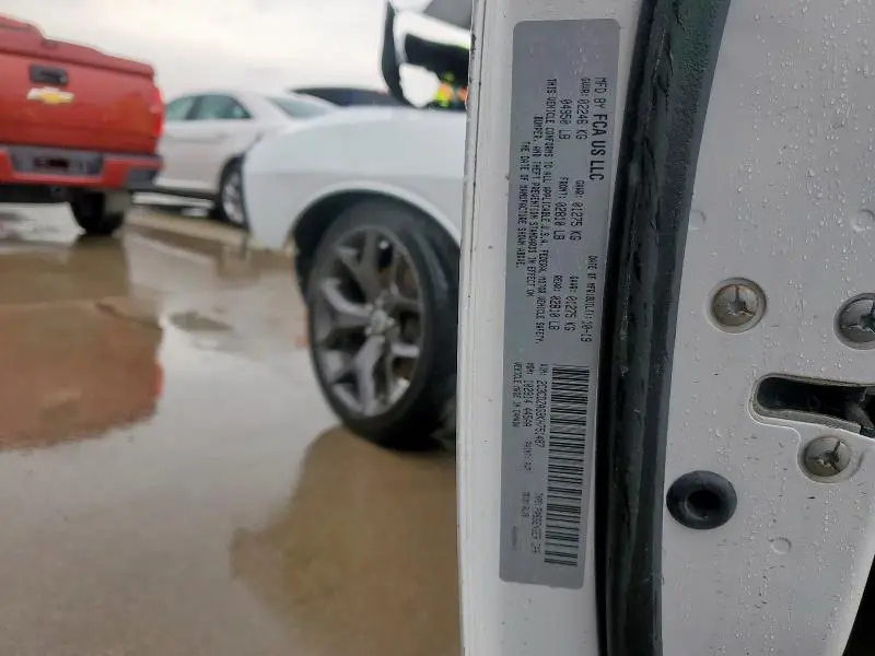 2019 DODGE CHALLENGER SXT  