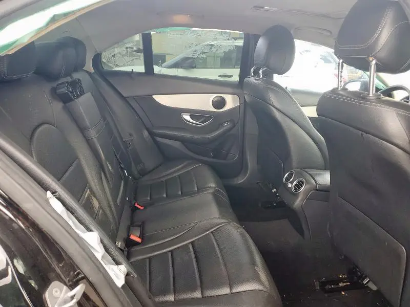 2019 MERCEDES-BENZ C 300  